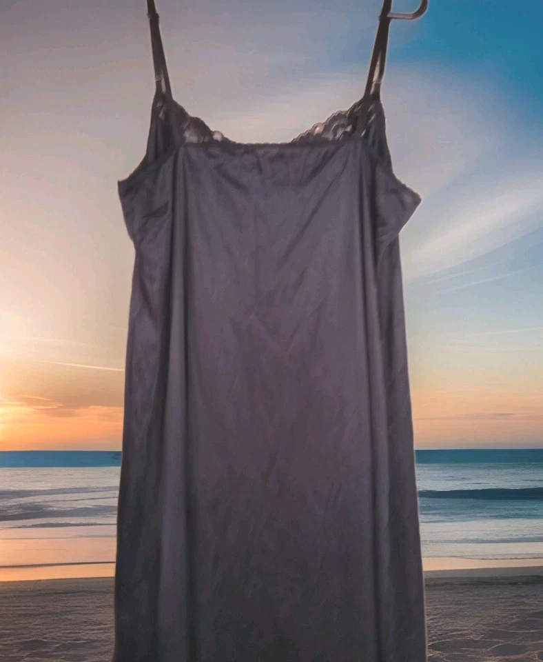 Vestido De Colección Vassarette 28 Para Mujer Negro Bajo Sin Mangas 40" Sujetador Loungerie Vestido  Foto 3 de 4