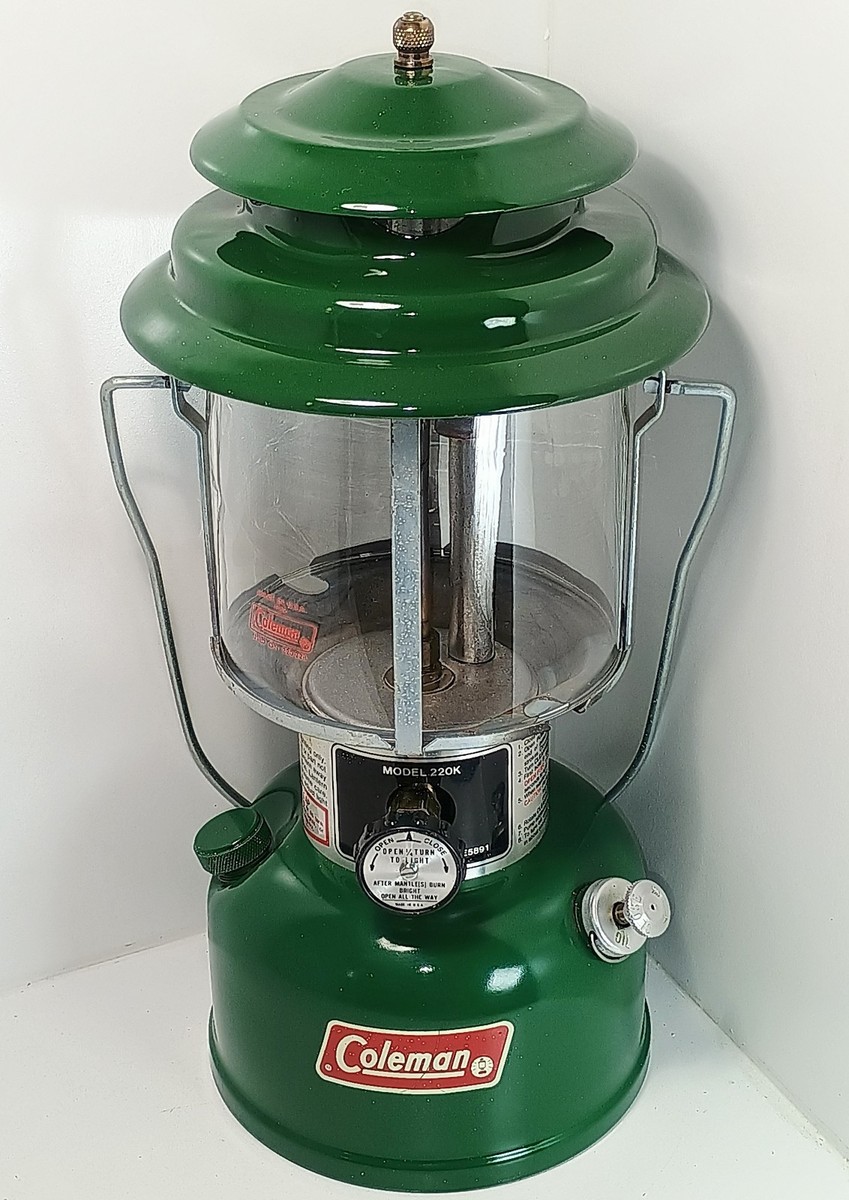 RED DOT受賞ランプ◇The New Old Light Medium緑2台 Coleman 220K Lantern 1982 Manual Box Instructions 2 Two Mantle
