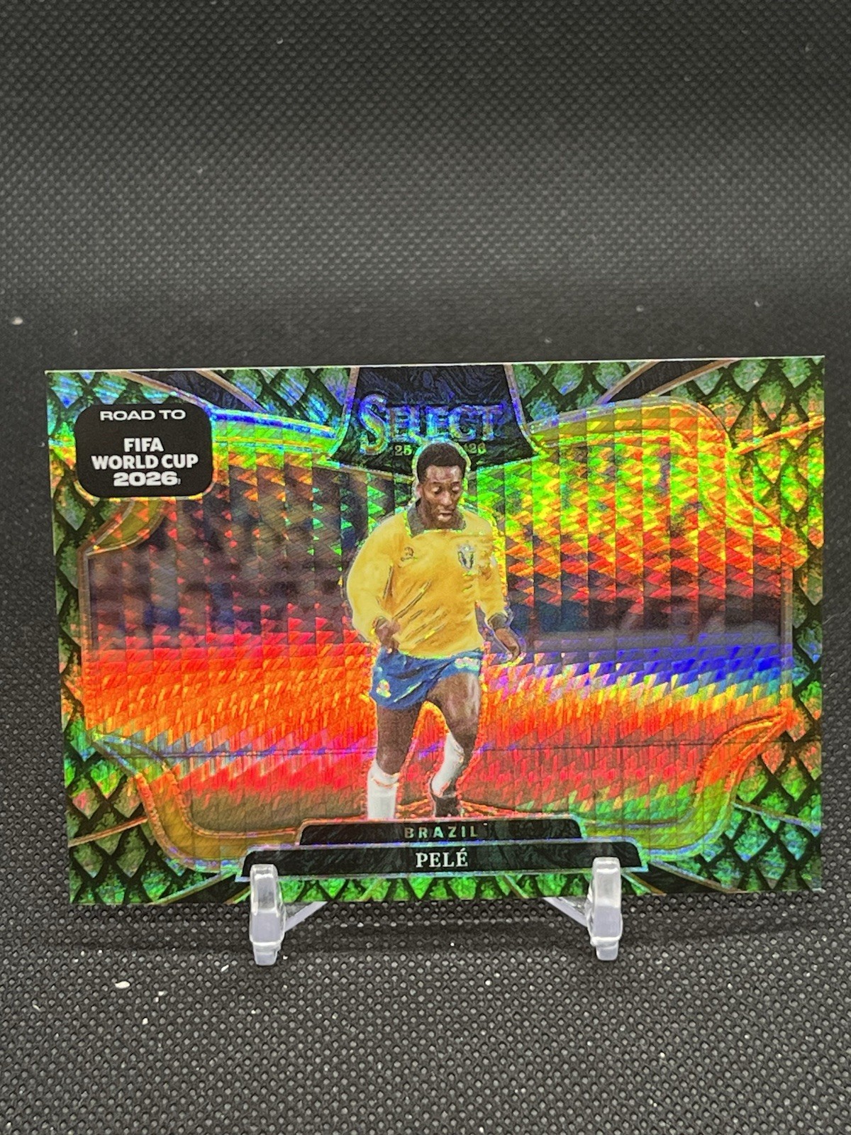 PELÉ 2025-26 PANINI SELECT FIFA WORLD CUP FIELD LEVEL JADE DRAGON SCALE #/18 SSP