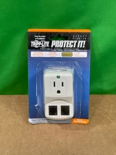 Tripp Lite Portable Surge Protector TRAVELCUBE 💚❤️💚❤️ NEW! OPEN BOX! 💚❤️💚❤️
