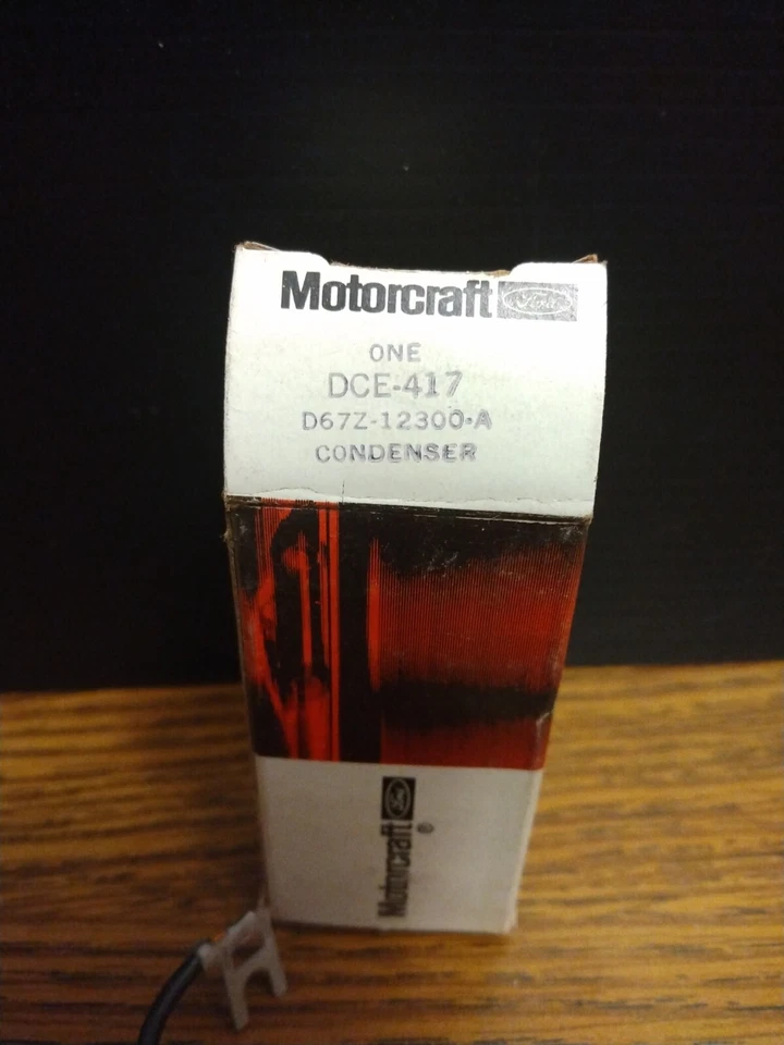 Mazda 808 1975-1977 con condensador distribuidor de 1,6 L Motorcraft DCE-417 D67Z-12300-A Foto 2 de 4