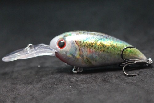 Crankbait Lures Fishing Lure wLure Deep Diver Lifelike 2X Hooks Wide Wobble HC55 - Picture 23 of 76