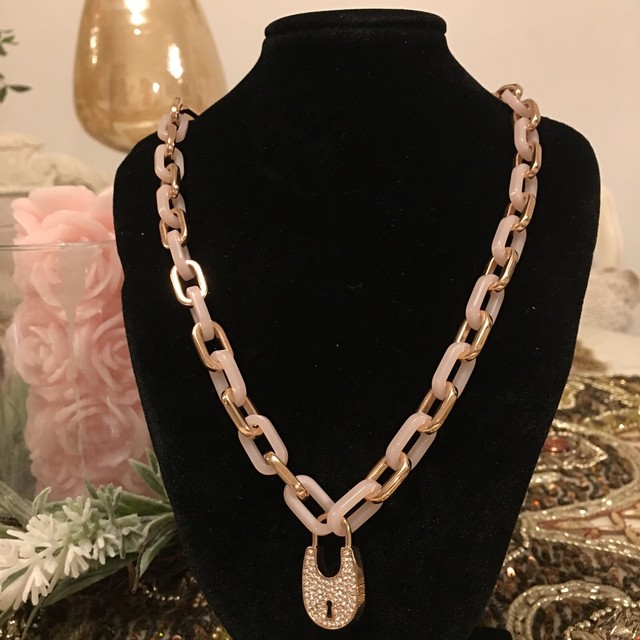 michael kors heritage necklace