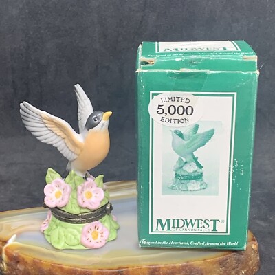 LIMITED EDITION Midwest Of Cannon Falls American Robin Hinged Trinket Box