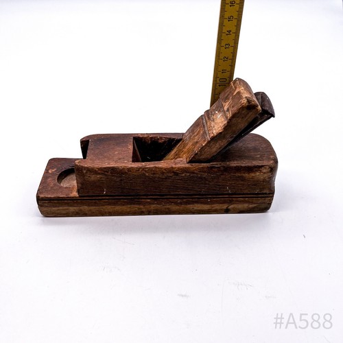 Vintage Rabot Bois Rabot à Main en Bois Charpentier Menuisier Outil 19 CM - Picture 20 of 20