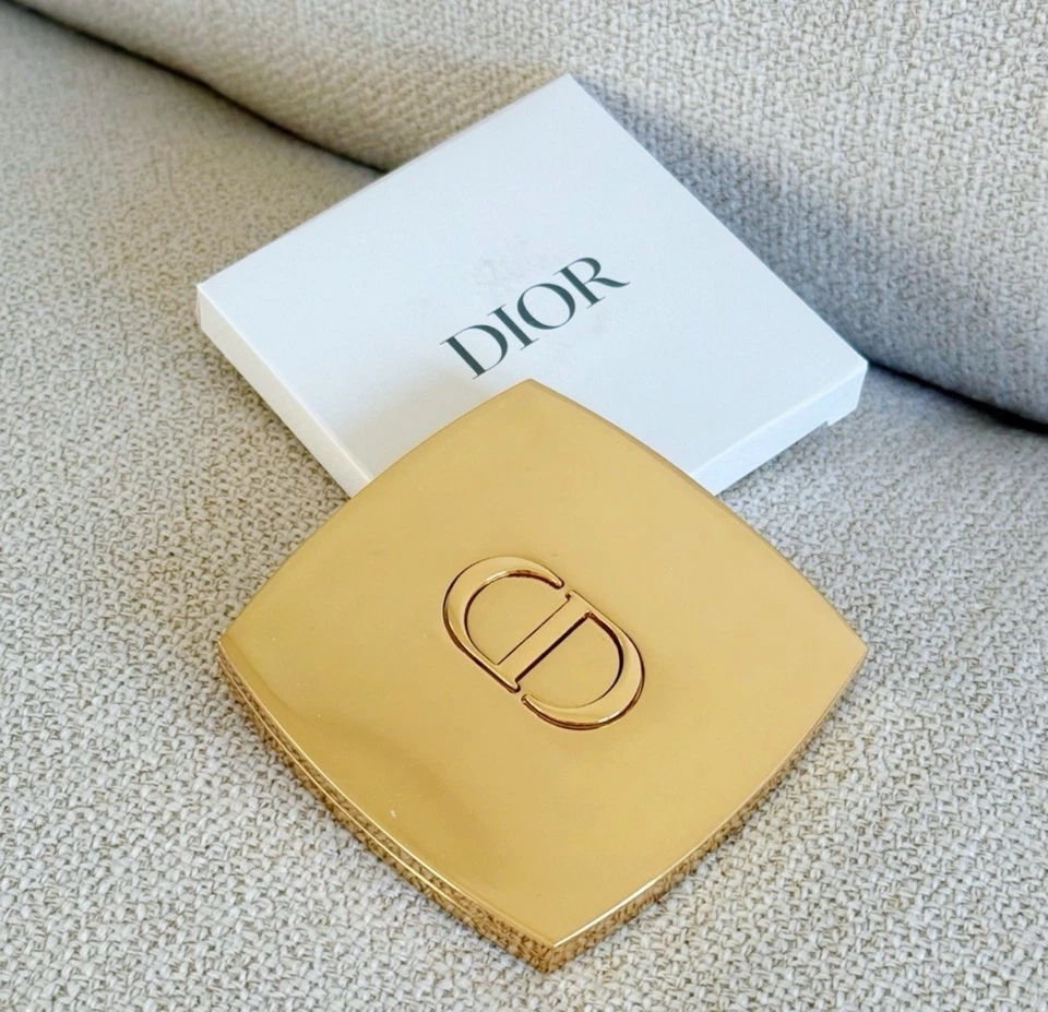 New Authentic Christian Dior Beaute Gold Beauty Makeup Compact Pocket Mirror - Image 2 of 4