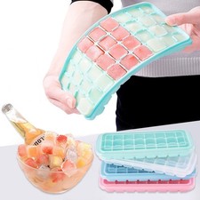 Flexible and Silicone Ice Cube Maker with BPA Lid 24 or 36 cubes