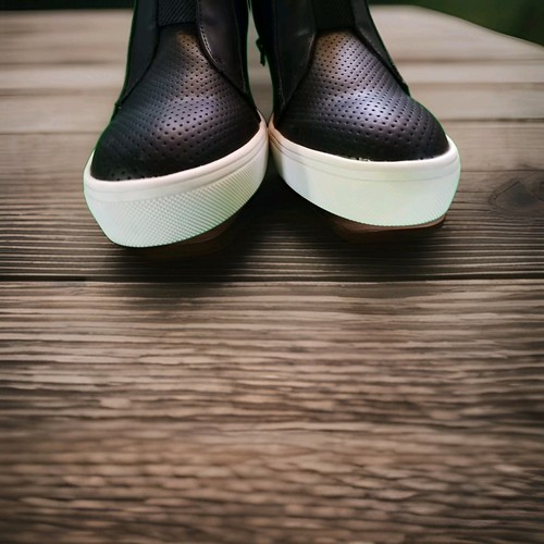 Brand New MIA Women’s Black Faux Leather Wedge Platform Zip On Shoe-Size 7.5 - Picture 4 of 8