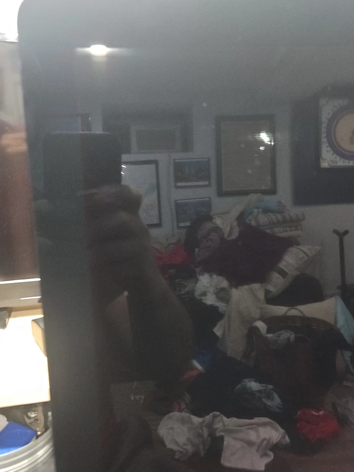 Apple iMac 21.5 4K A1418 2017 Core i5-7400 3.0GHz 8GB RAM 1TB HDD Radeon Pro 555 - Image 4 of 4