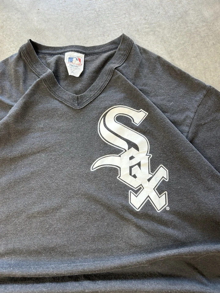 Винтажная футболка White Sox с v-образным вырезом Majestic XL черная одинарный шов 90-е Y2K - Изображение 2 из 4