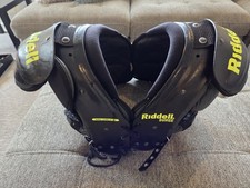 Riddell Surge Youth L Shoulder Pads