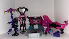 Monster High Doll Accessories/Furniture MISC Lot