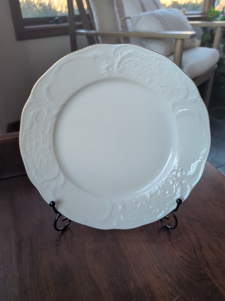 Rosenthal Classic Embossed Sanssouci Ivory Dinner Plate Gold Trim Germany Set 4