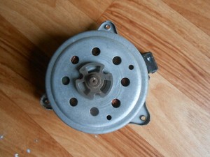 Opel Vectra C Signum 2.2 147-155PS Gebläsemotor für Wasserkühler Kühlergebläse