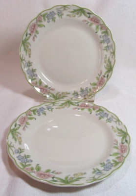 Royal Doulton England The Majestic Collection SUDBURY Two (2) Bread Plates GC