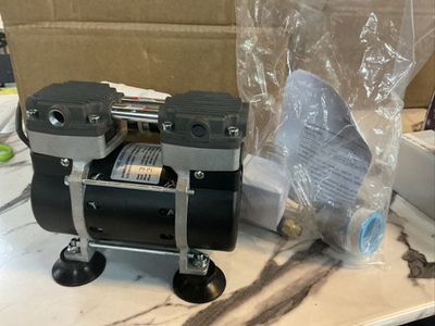 #ad 50L Min Oil Free Lab Vacuum Pump Oilless Mute Pump with Switch Pressure Gauge $79.90