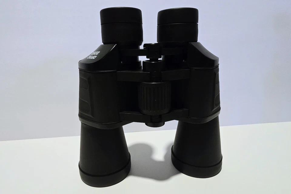 Optic 2050 Binoculars With Lens Covers and Carry Case New - Image 4 of 4