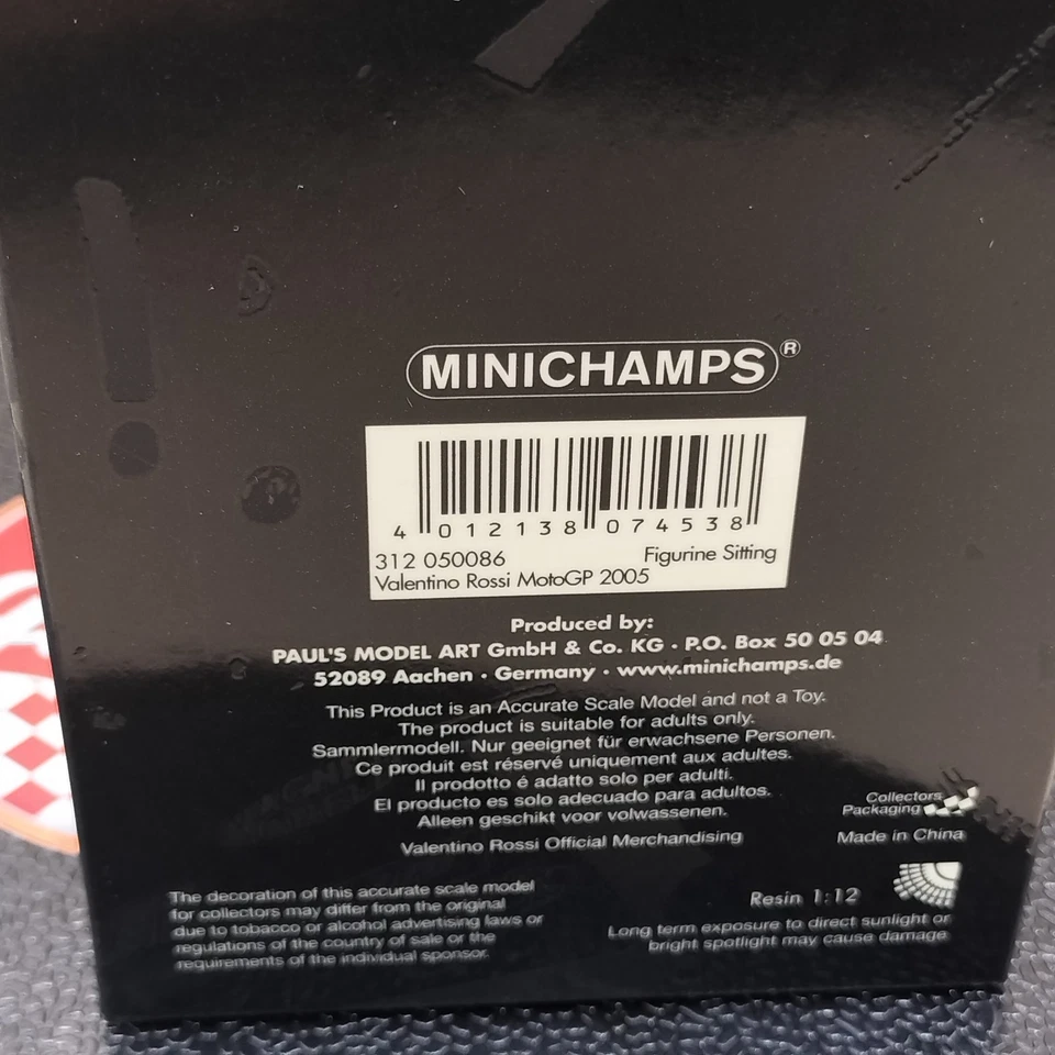MINICHAMPS 1/12 Figurine Sitting Valentino Rossi MotoGP 2005 312050086 - Image 3 of 3