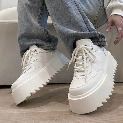 Men's Casual Shoes Outdoor Thick Soled Sneakers Soft Walking Street Board Boots