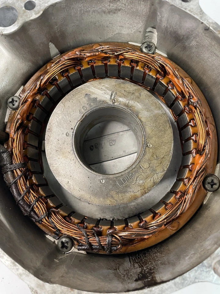 Estator Honda CB750F K A 1975-1978 + cubierta OEM 11631-300-040 Foto 3 de 3