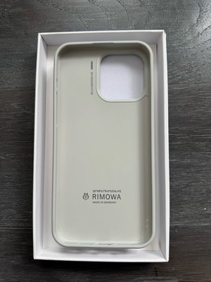 RIMOWA シルバー iPhone用ケース13Pro Rimowa iPhone 13 Pro Aluminium Cover Silver - SS23 - US