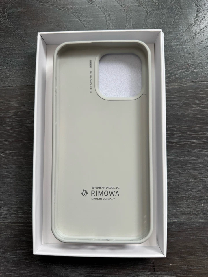 Rimowa  Iphone case Aluminum iPhone 14 Pro 17 Pro Max ALL SIZES📐 - Image 4 of 4