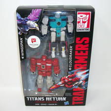 Transformers Titans Return WINGSPAN and CLOUDRAKER Walgreens Exclusive BOX WEAR
