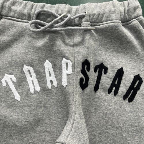 ✅Trapstar Split Arch Hoodie Tracksuit - BLACK/GREY (ALL SIZES)✅ - Picture 7 of 15