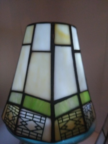 Pair Of Vintage Glass Art Deco Geometric Lamp Shades 5" X 5" Nice! - Picture 4 of 12