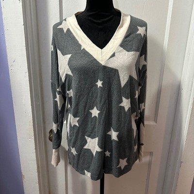 White Birch Grey and White Star Patterned Sweater in S