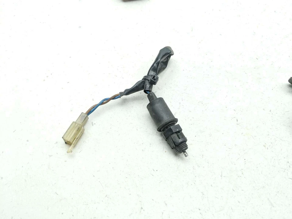 04 05 Kawasaki Ninja ZX10 ZX10R Horn Battery Terminal Brake Light Relay Set - Image 2 of 4