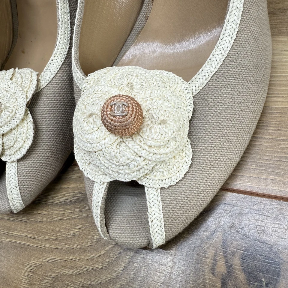 Chanel Camelia Flor Crema Zapatos con Cordones 9.5 EU 39.5 Peep Toe Beige Foto 4 de 4
