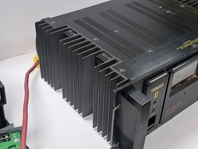 Yamaha P-2200 Vintage Professional Series Stereo Power Amplifier