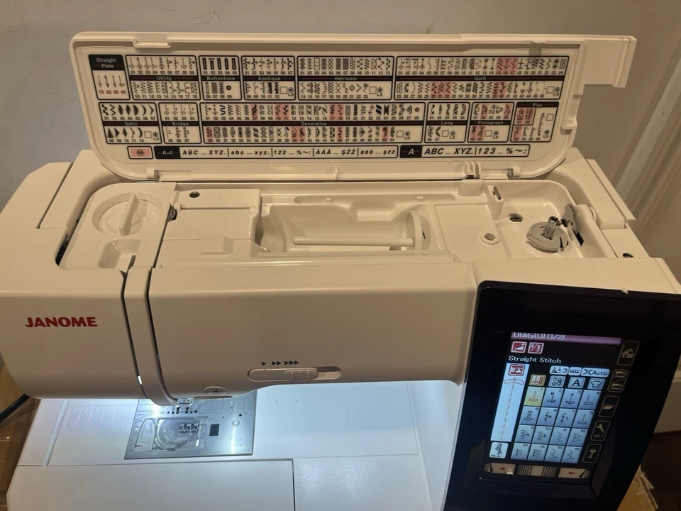 Janome MC9850 Sewing and Embroidery Machine - Image 2 of 4