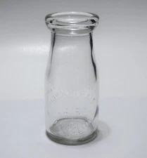 Hingham MA Massachusetts HORNSTRAS Dairy Bottle Half Pint