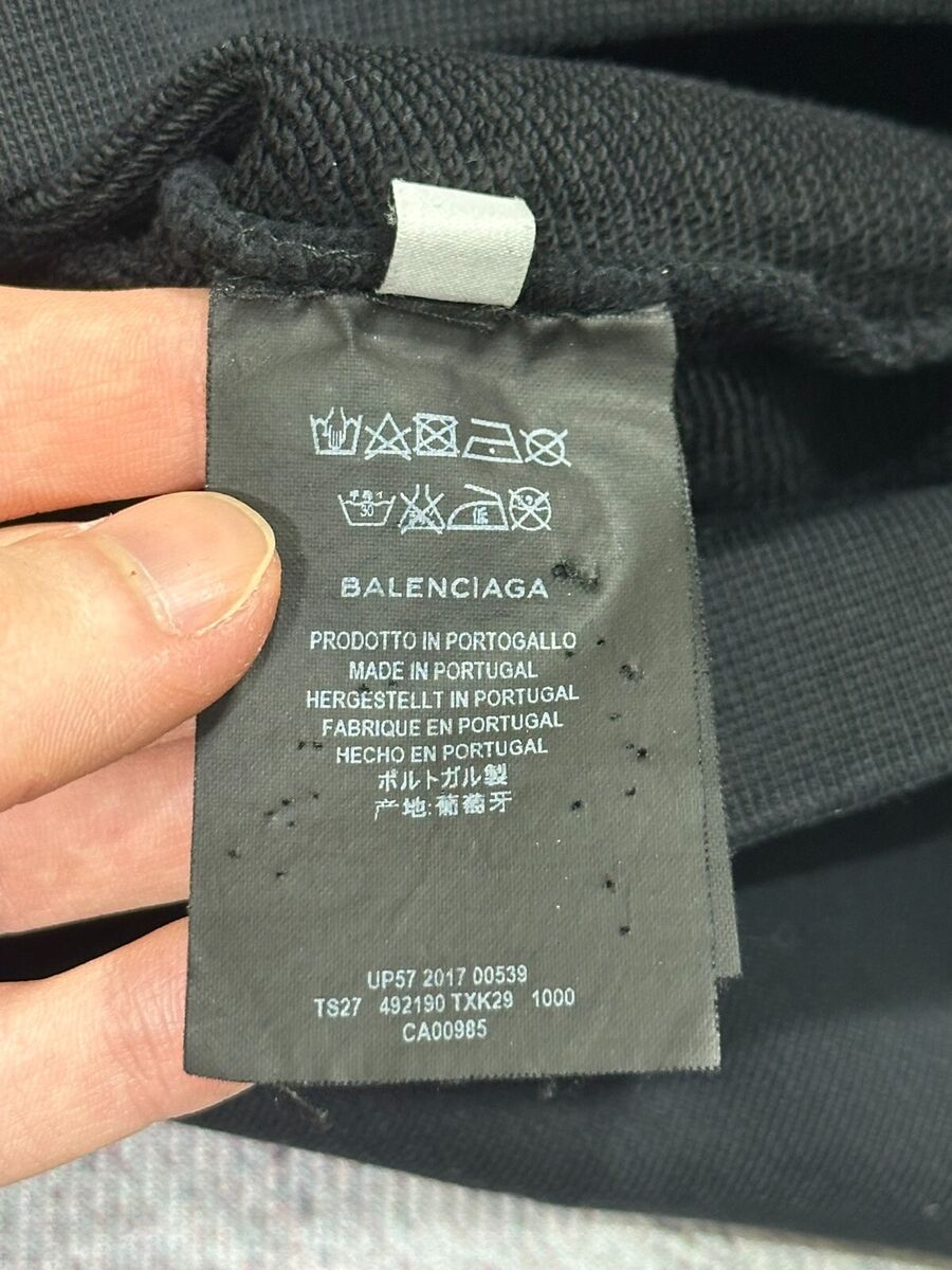 Authentic Balenciaga Sweatshirt Hood Logo Print Black Hoodie Authentic Balenciaga Sweatshirt Hood Logo Print Black Hoodie