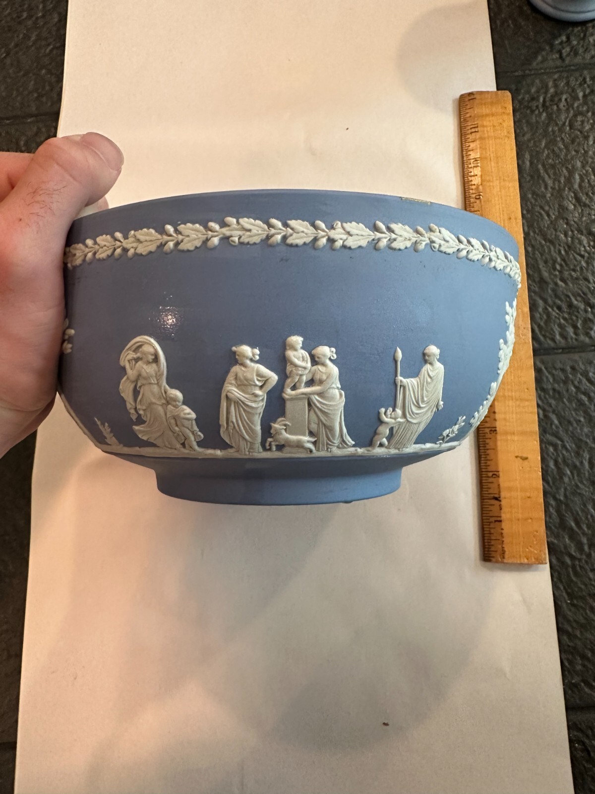 Picture 2 of 5