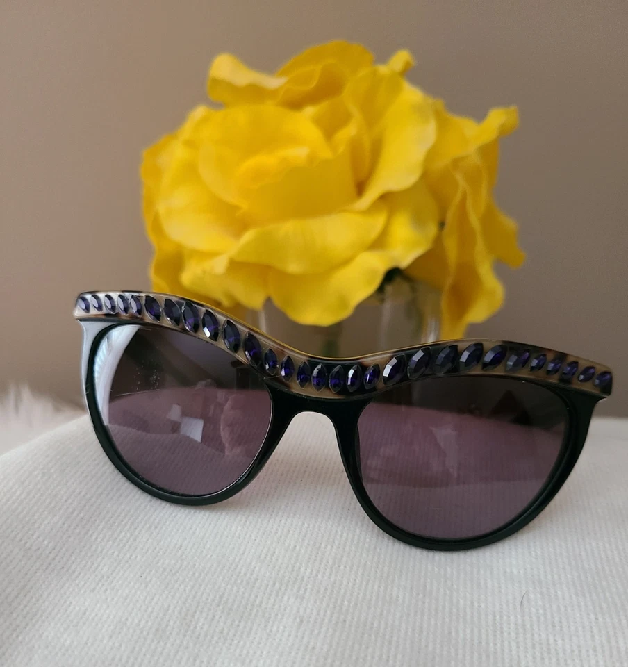 Prada Women's Black 'SPR04P' Jeweled Cat-Eye Havanna Sunglasses 54-19-140 - Image 3 of 4