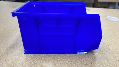 Bundle of 5 Uline S-20581 Plastic Industrial Grade Stackable Bins 9  x 6 x 5''