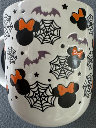 NEW Disney Etched Minnie Mouse Halloween Mug - Zrike Brands 2024 - Picture 4 of 4