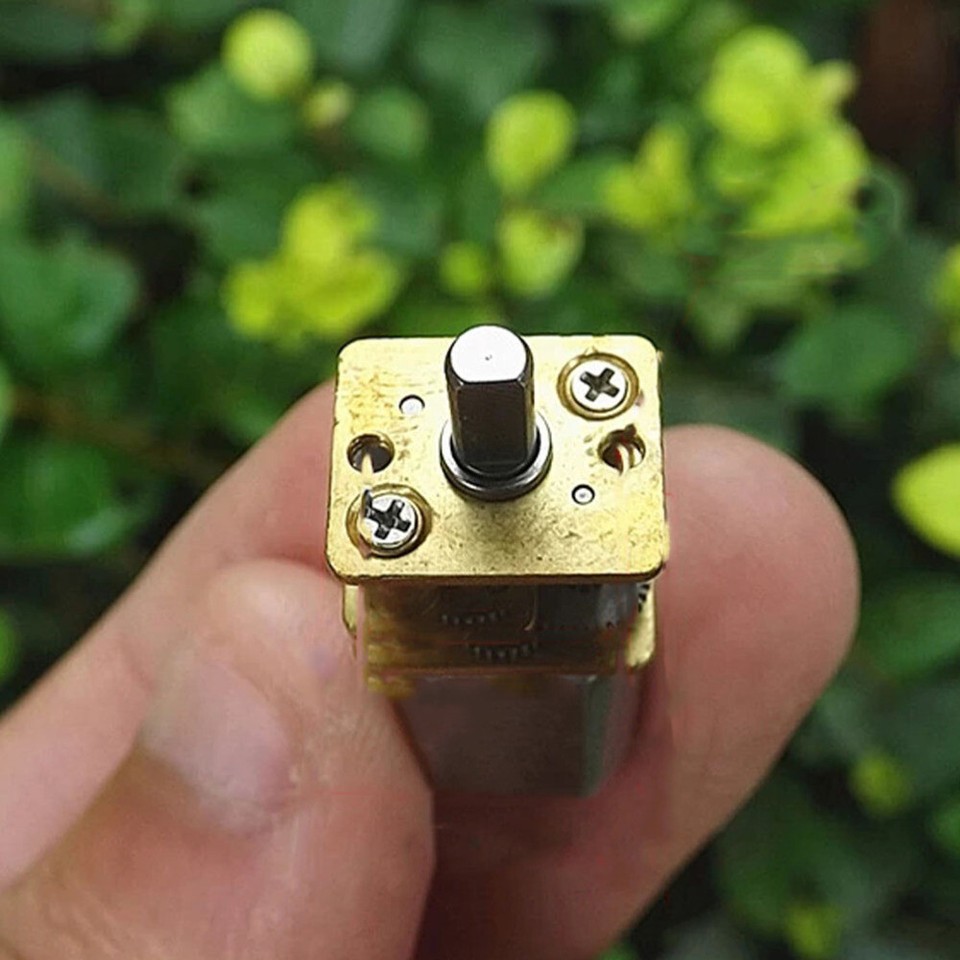 2 Pcs DC Motor Mini Geared Hill Climbing Small and Lightweight High