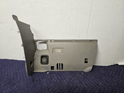 Blende Armaturenbrett Rechts BMW 5er E60 E61 Verkleidung Fussraum 7156230