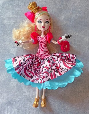Apple White Daughter Of Snow White Ever After High- Way to Wonderland