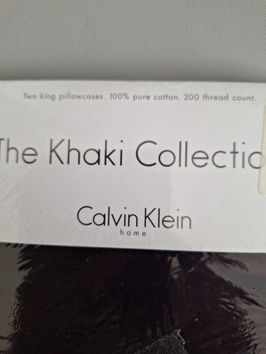 NEW Calvin Klein Home The Khaki Collection 2 King Pillowcases Black 100% cotton - Picture 3 of 3