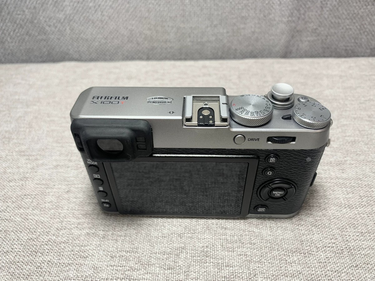 Fujifilm X100T 16.3 MP Compact Camera - Black/Silver for