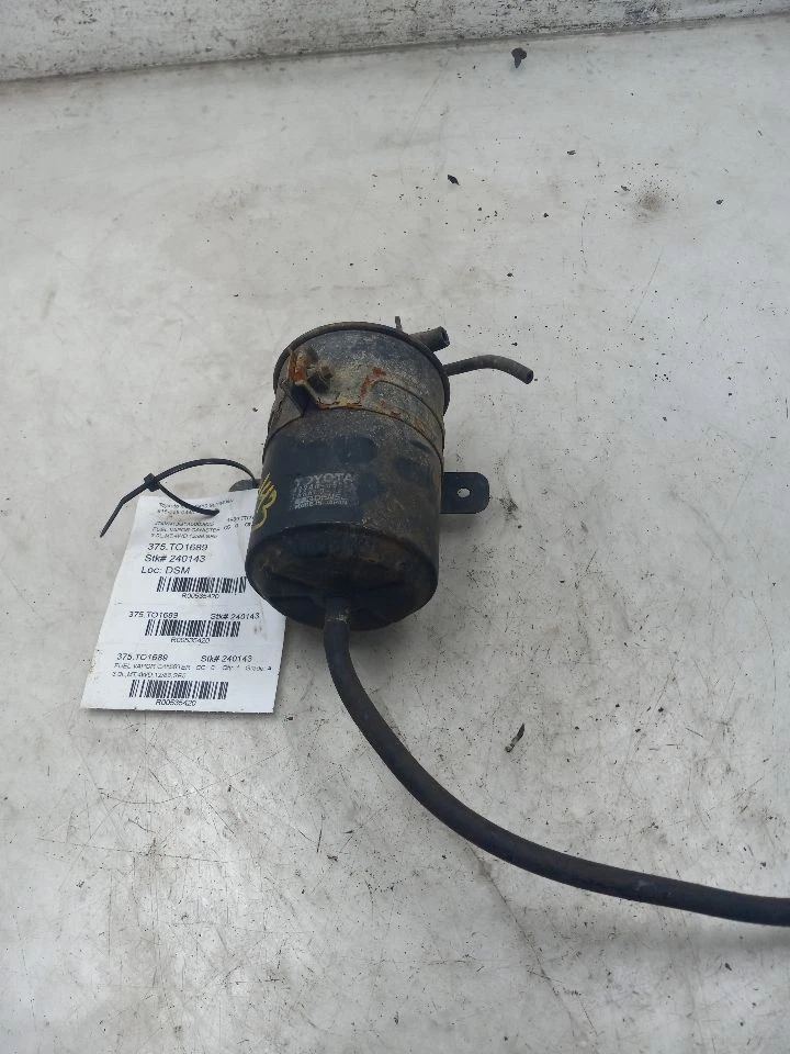 1989 TOYOTA PICKUP 3.0L FUEL VAPOR CANISTER 535420 - Image 2 of 4