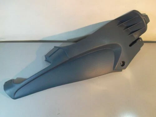 Carene e ricambi di carrozzeria e telaio Aprilia per scooter