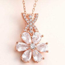 925k Elegant Rose Gold Love Flower Necklace - Romantic Jewelry for Her
