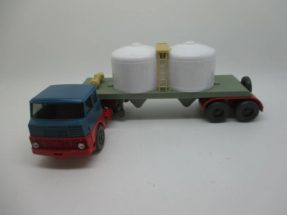 Wiking: Henschel HS 14 Chemiesattelzug, Modello Pubblicitario Henschel/3 (SSK2)* - Immagine 2 di 4