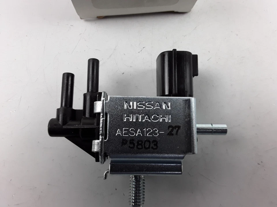 排气再循环 EGR 阀控制电磁阀适用于日产、INFINITI QX4 — 第 2/4 张图片